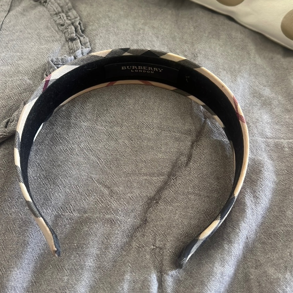 Burberry headband